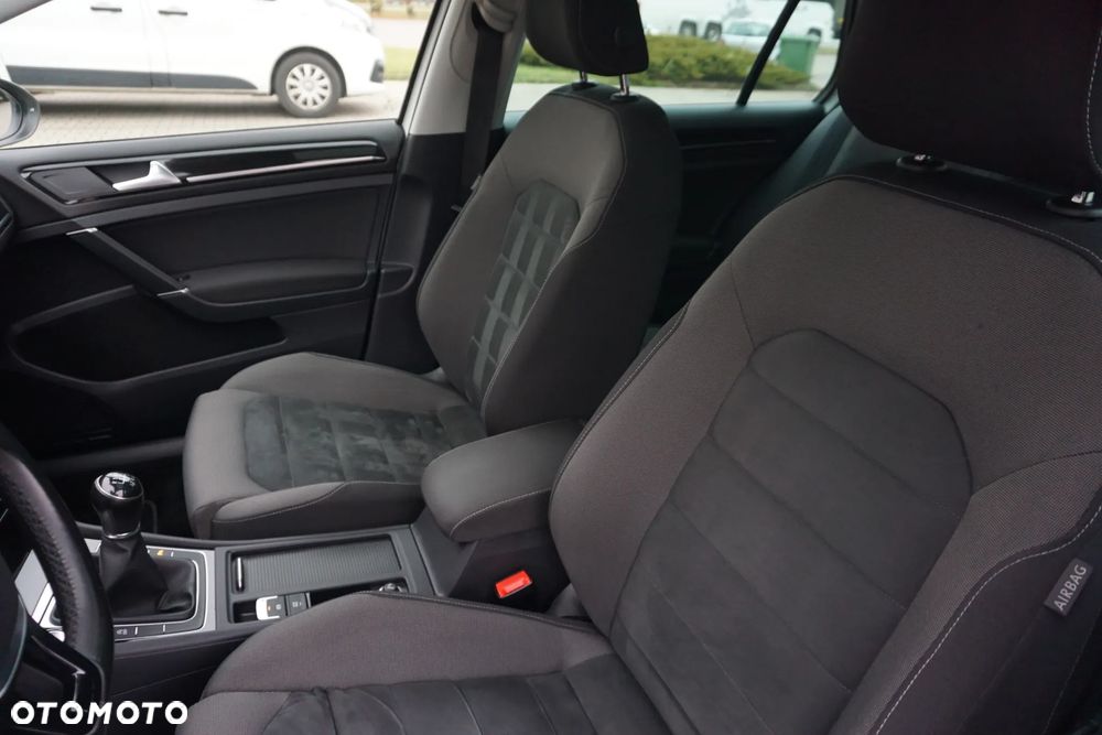 Volkswagen Golf 1.5 TSI ACT OPF BlueMotion Highline - 35