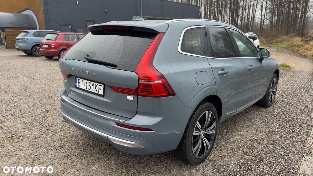 Volvo XC 60 T8 Plug-In Hybrid AWD Ultra Bright - 3