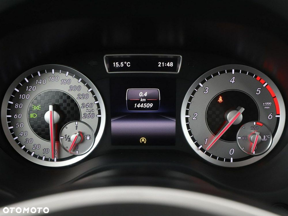 Mercedes-Benz Klasa A 180 CDI (BlueEFFICIENCY) Urban - 23