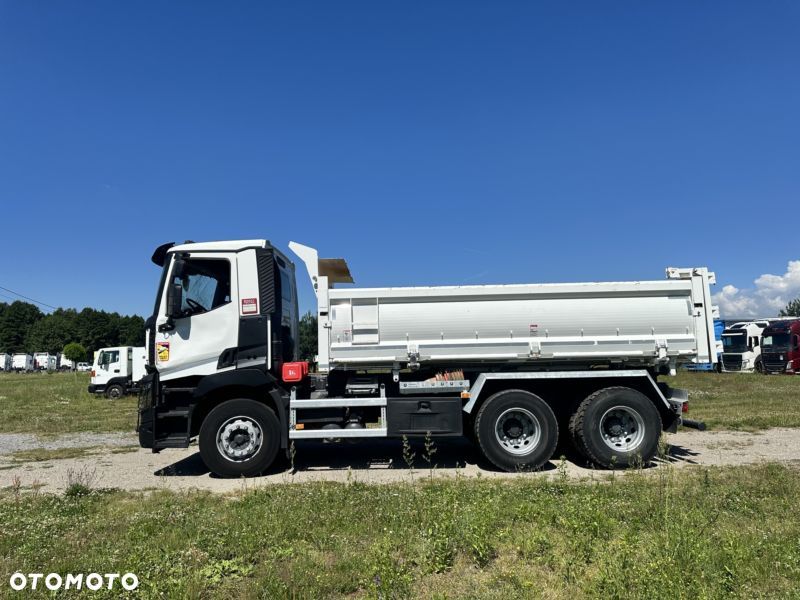 Renault C 380 6X4 - 24