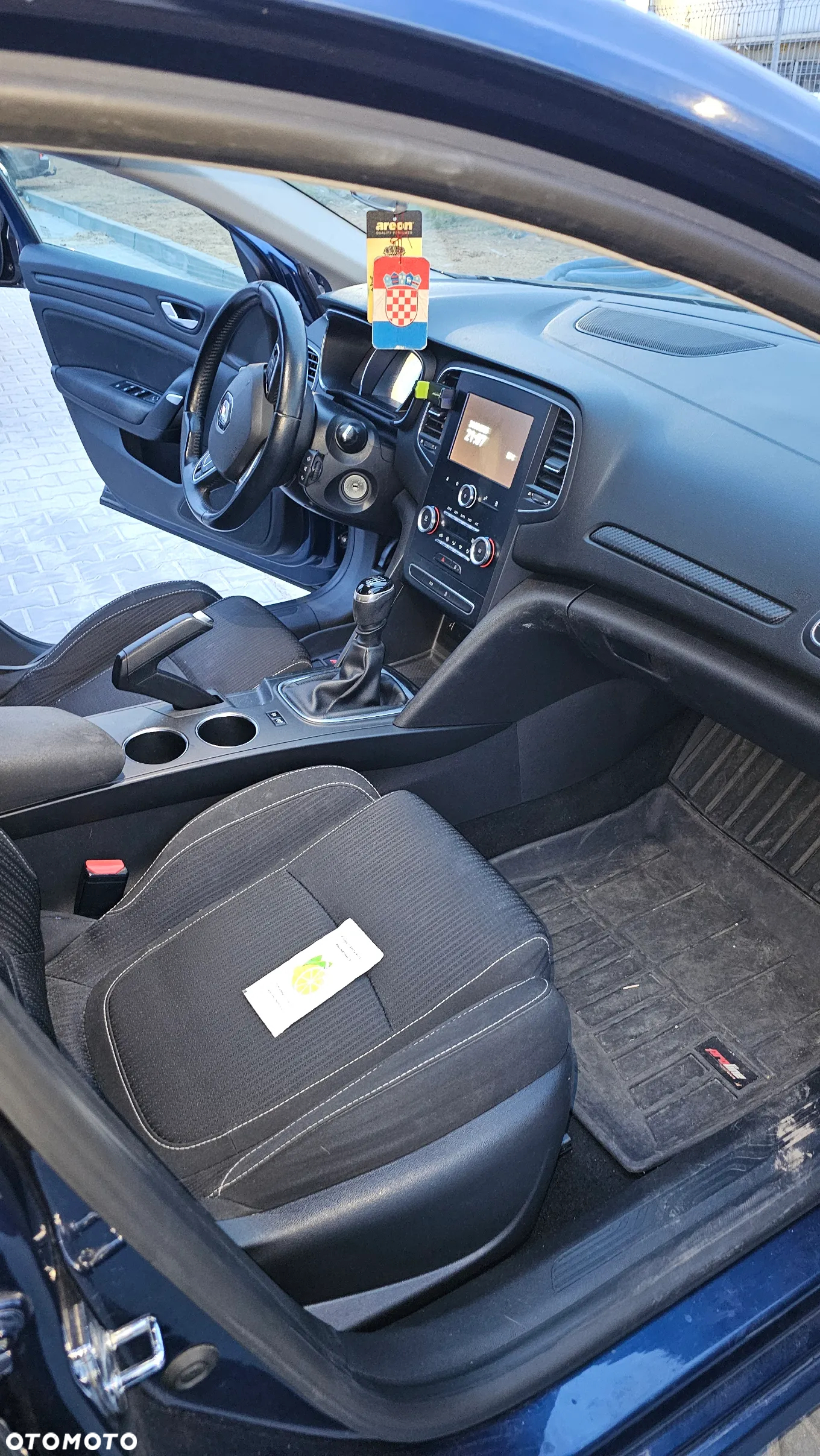 Renault Megane 1.5 dCi Business - 11