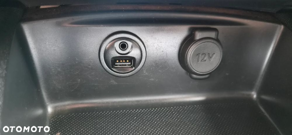Citroën C4 1.6 BlueHDi Feel Edition - 26