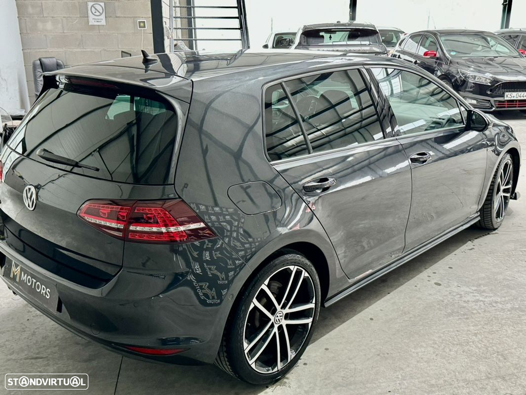 VW Golf 2.0 TDi GTD DSG - 33