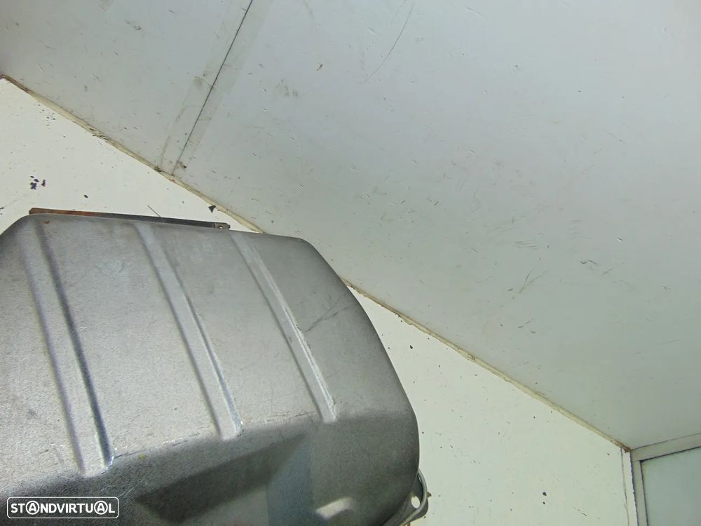 Ford Escort MK1 depósito gasolina - 10