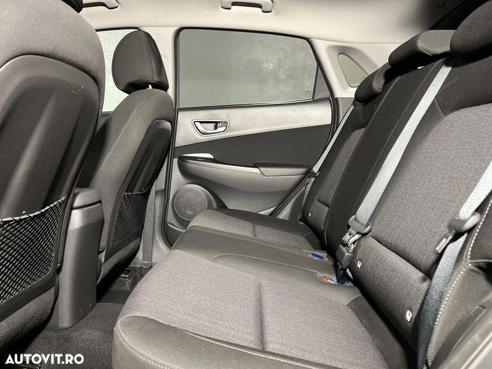 Hyundai KONA 1.0 T-GDI 120 CP 6MT 2WD Comfort - 13