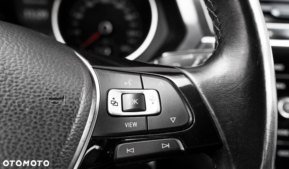 Volkswagen Tiguan 2.0 TDI SCR 4MotION DSG R-Line - 20