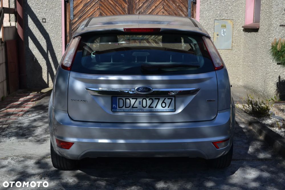 Ford Focus 2.0 TDCi Ghia - 10