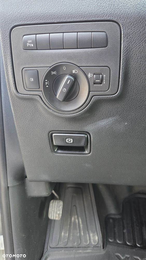 Mercedes-Benz Vito - 18