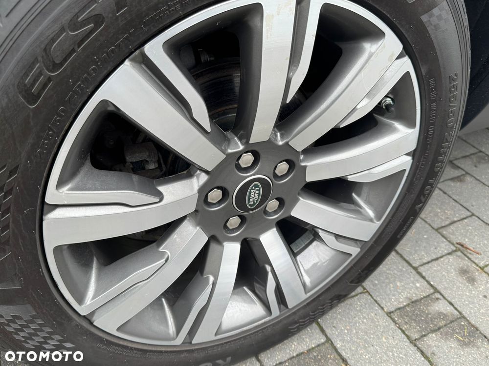 Land Rover Discovery Sport 2.0 TD4 HSE Luxury - 40