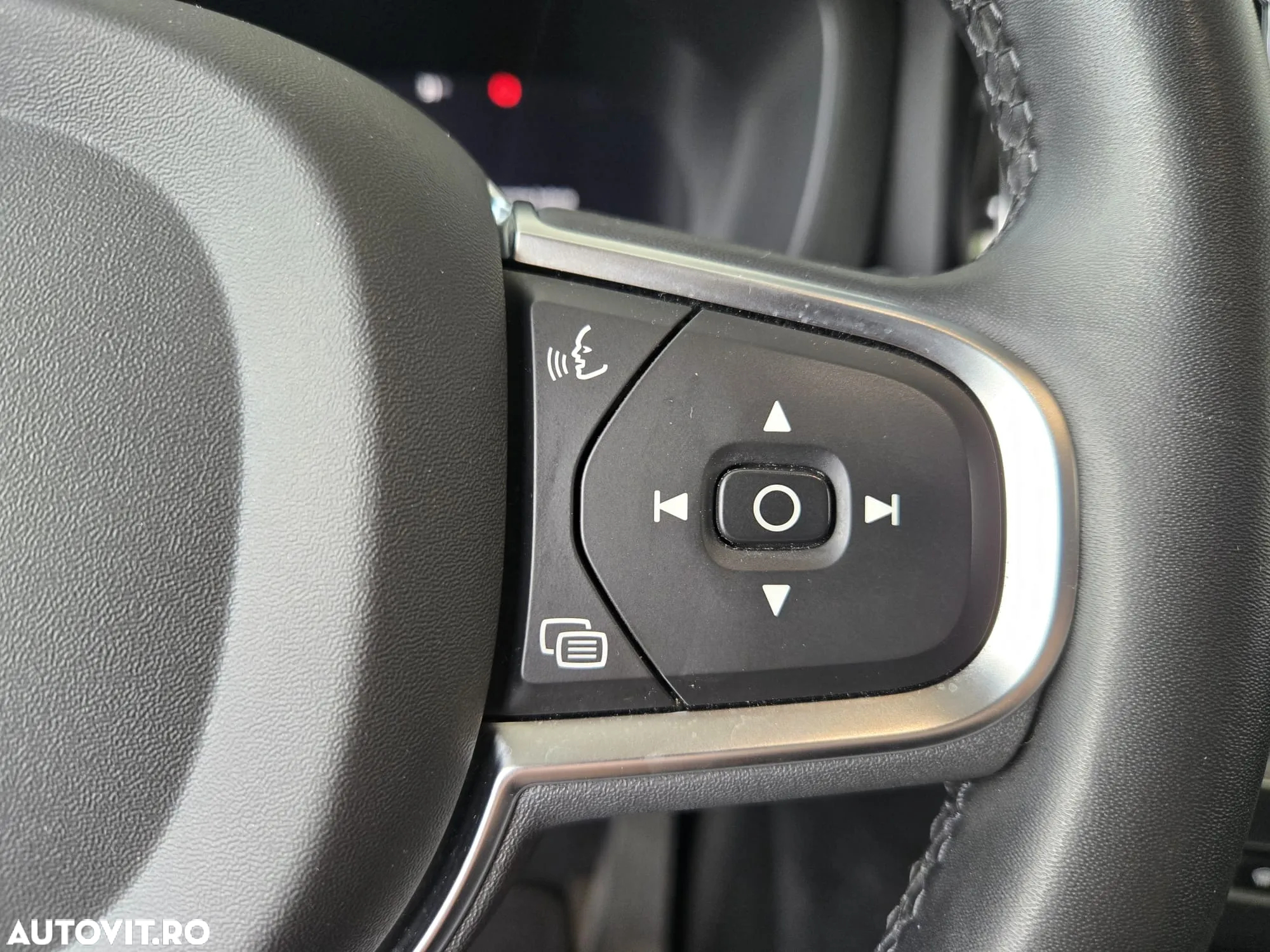 Volvo XC 60 Recharge T6 AWD AT Core - 16
