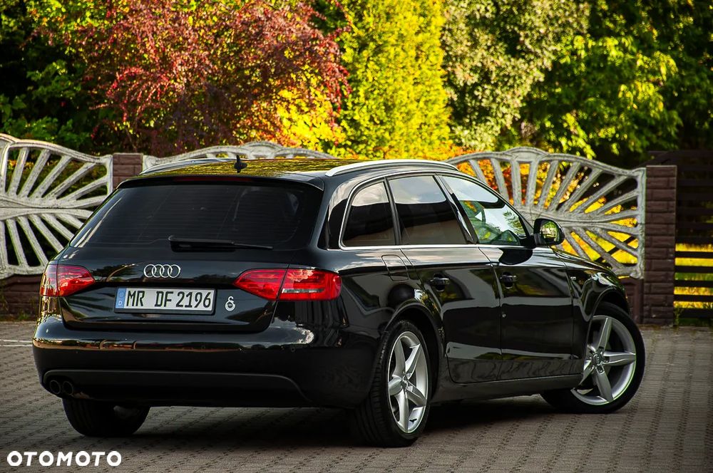 Audi A4 Avant 2.0 TDI - 20