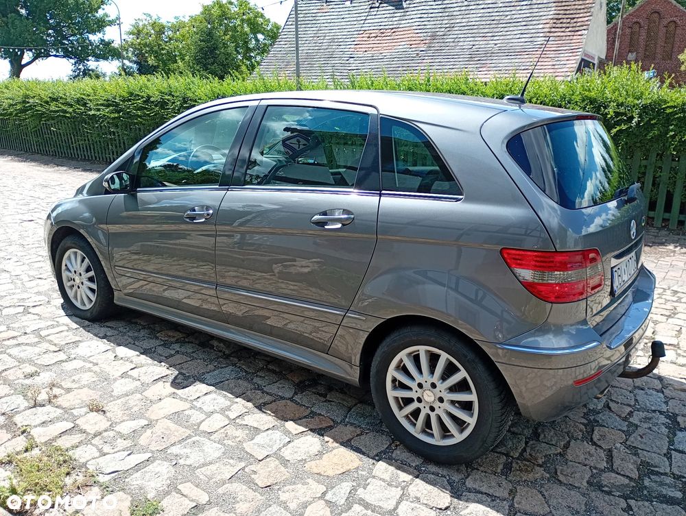 Mercedes-Benz Klasa B 150 Special Edition - 15