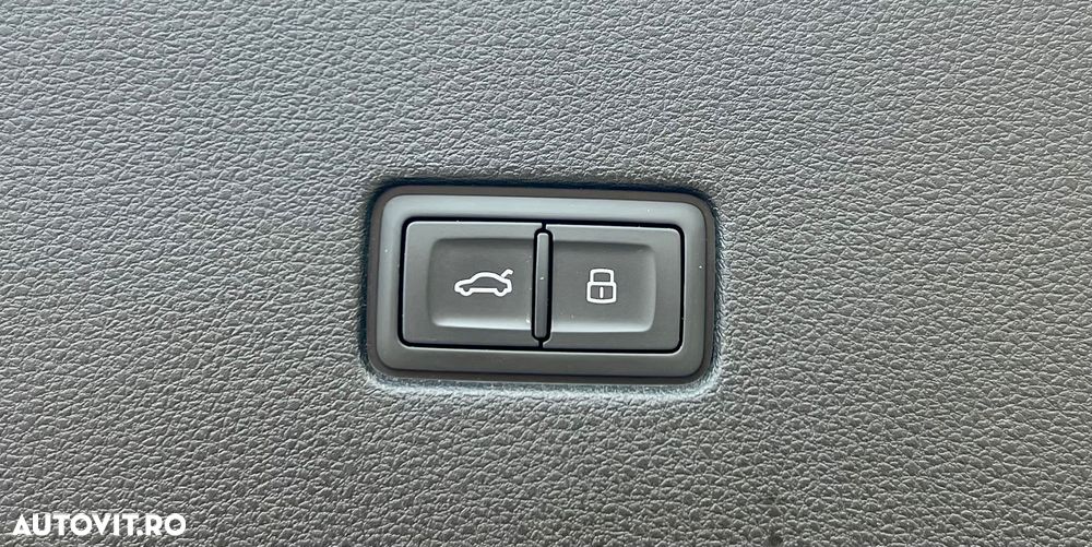 Audi Q8 60 TFSIe quattro tiptronic competition plus - 32