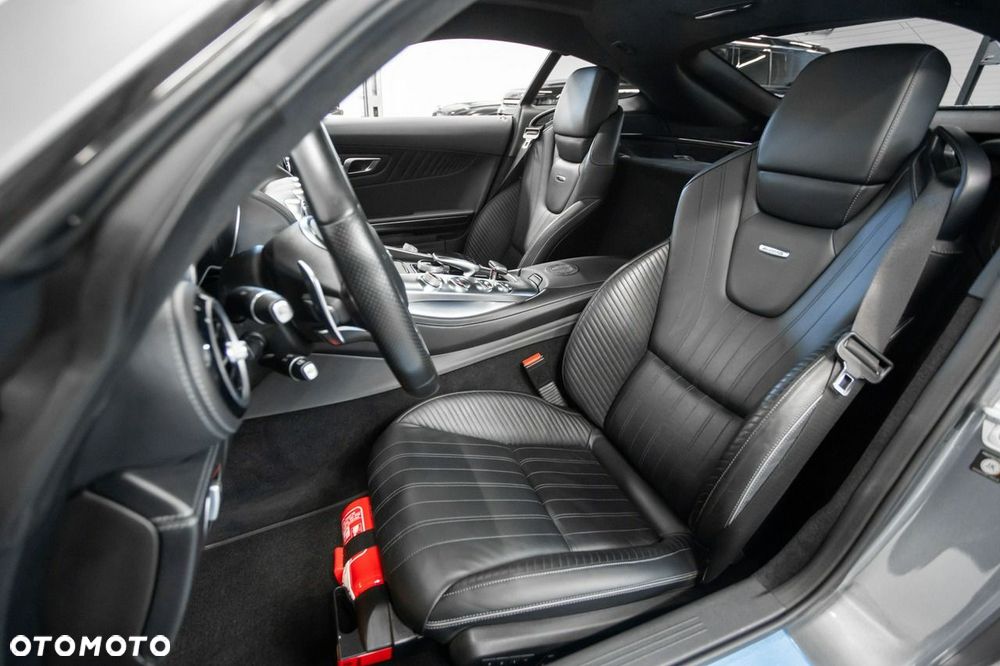 Mercedes-Benz AMG GT S Speedshift 7G-DCT - 25