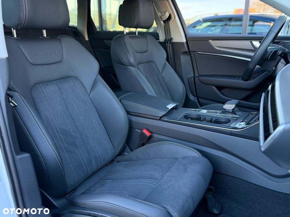 Audi A6 Allroad - 24