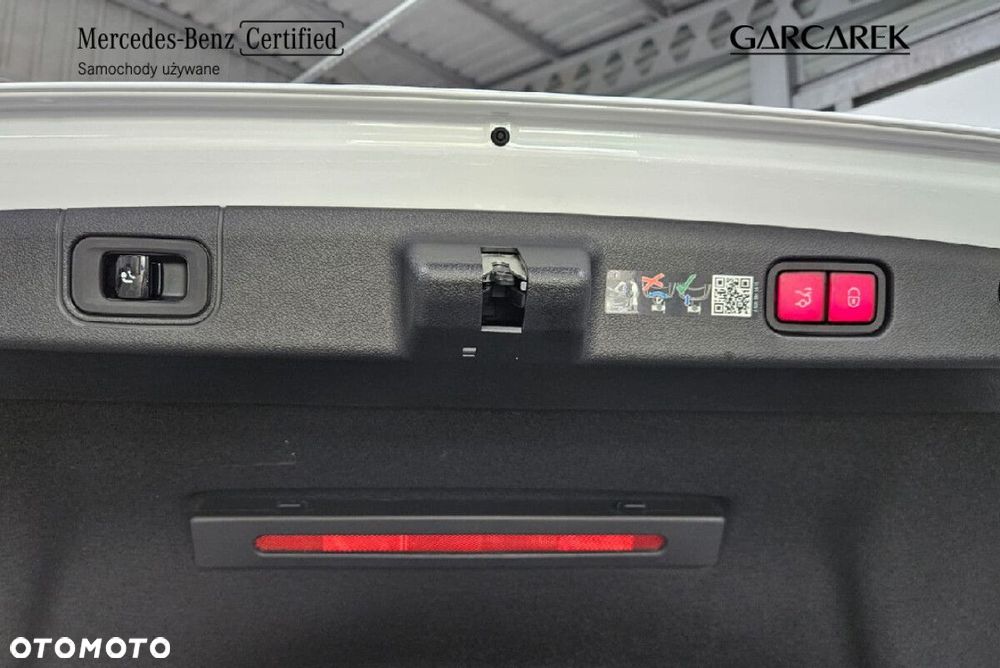 Mercedes-Benz Klasa E - 12