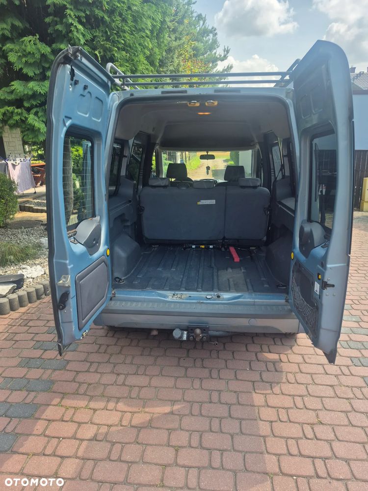 Ford Tourneo Connect - 9