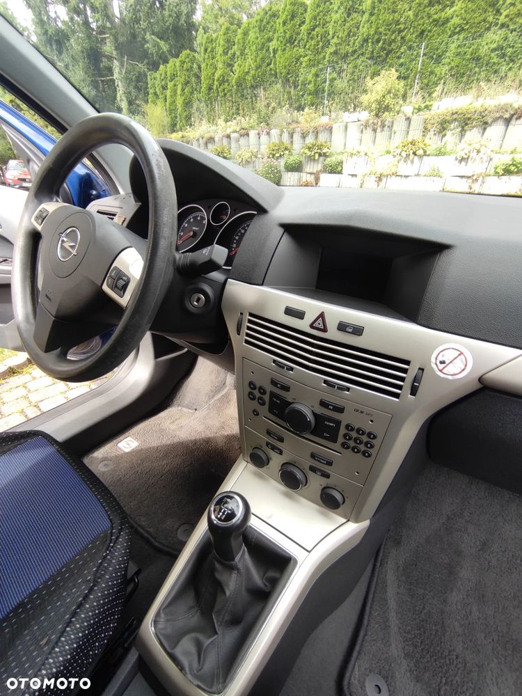 Opel Astra 1.6 - 7