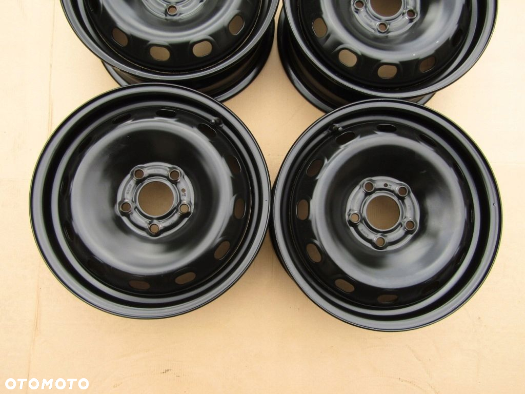 4x Felgi 16 Renault Trafic III Opel Vivaro III 6j 5x114,3 ET50 / Oryginalne - 5