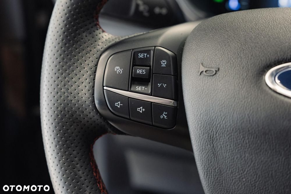Ford Escape - 26