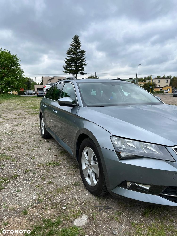 Skoda Superb 1.6 TDI Style - 14