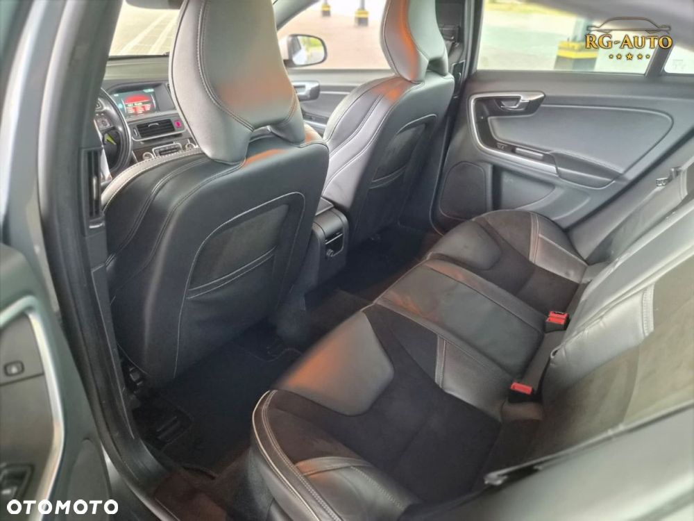 Volvo S60 - 29