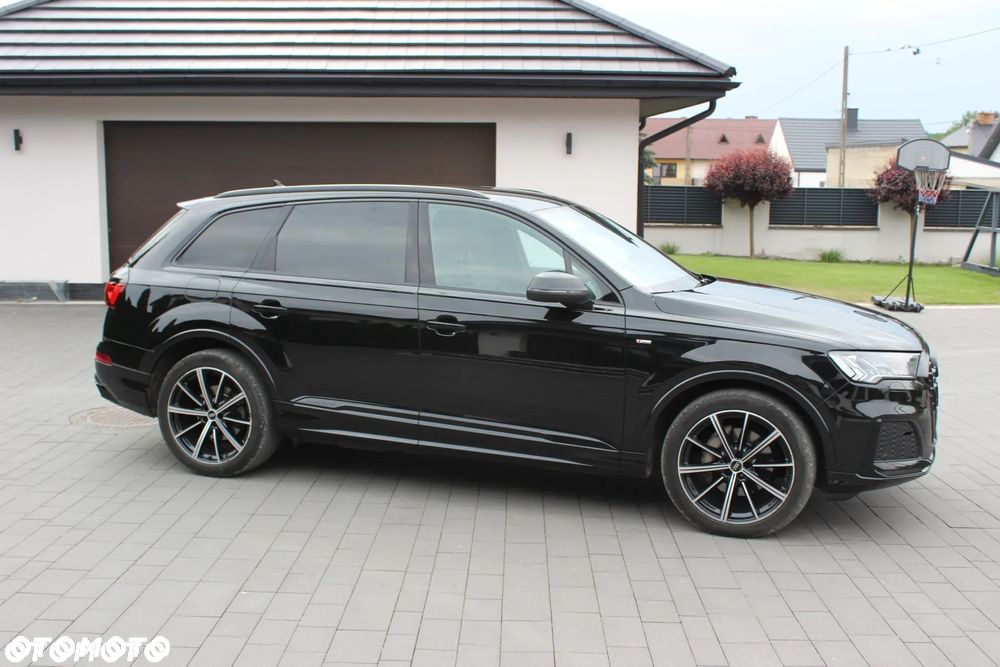 Audi Q7 - 7