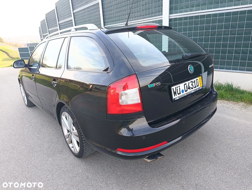 Skoda Octavia 2.0 TDI DPF RS - 12