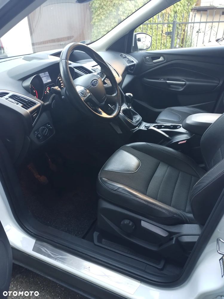 Ford Kuga - 6