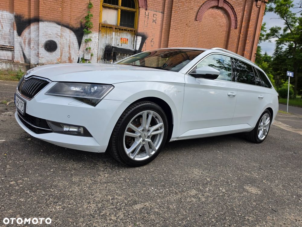 Skoda Superb 2.0 TDI L&K DSG - 9