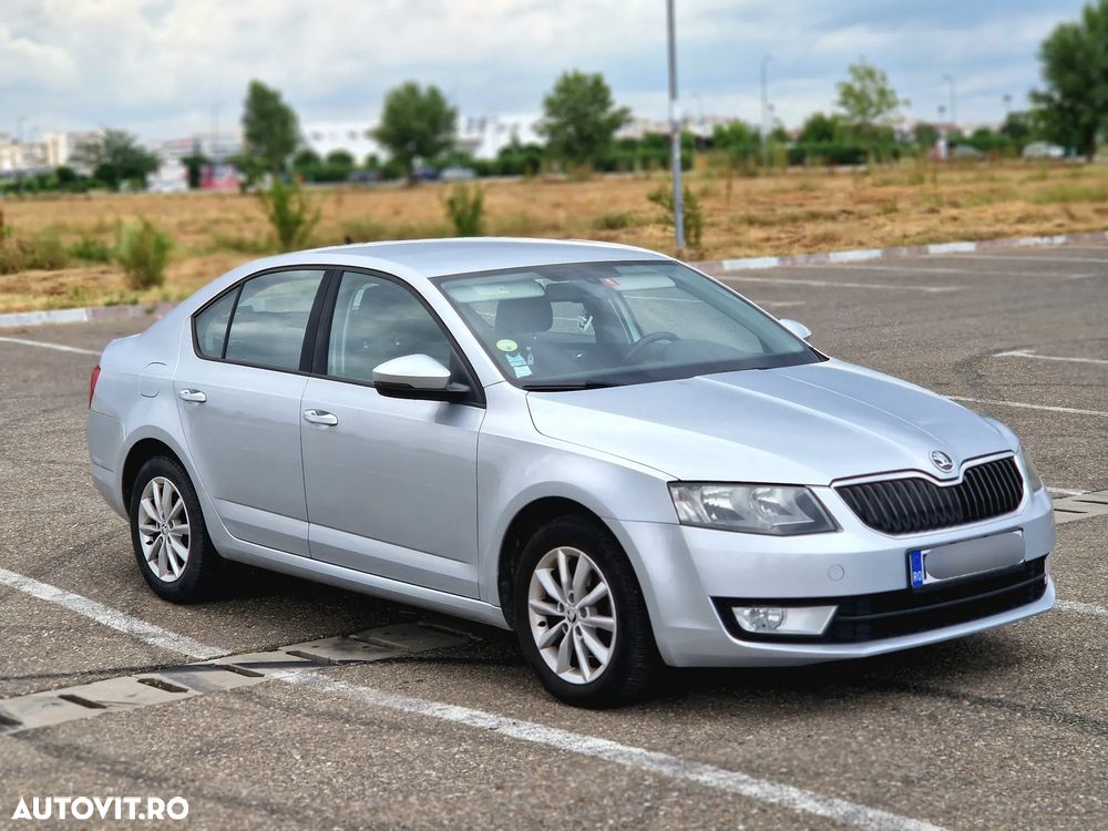 Skoda Octavia 1.6 TDI AMBITION DSG - 1