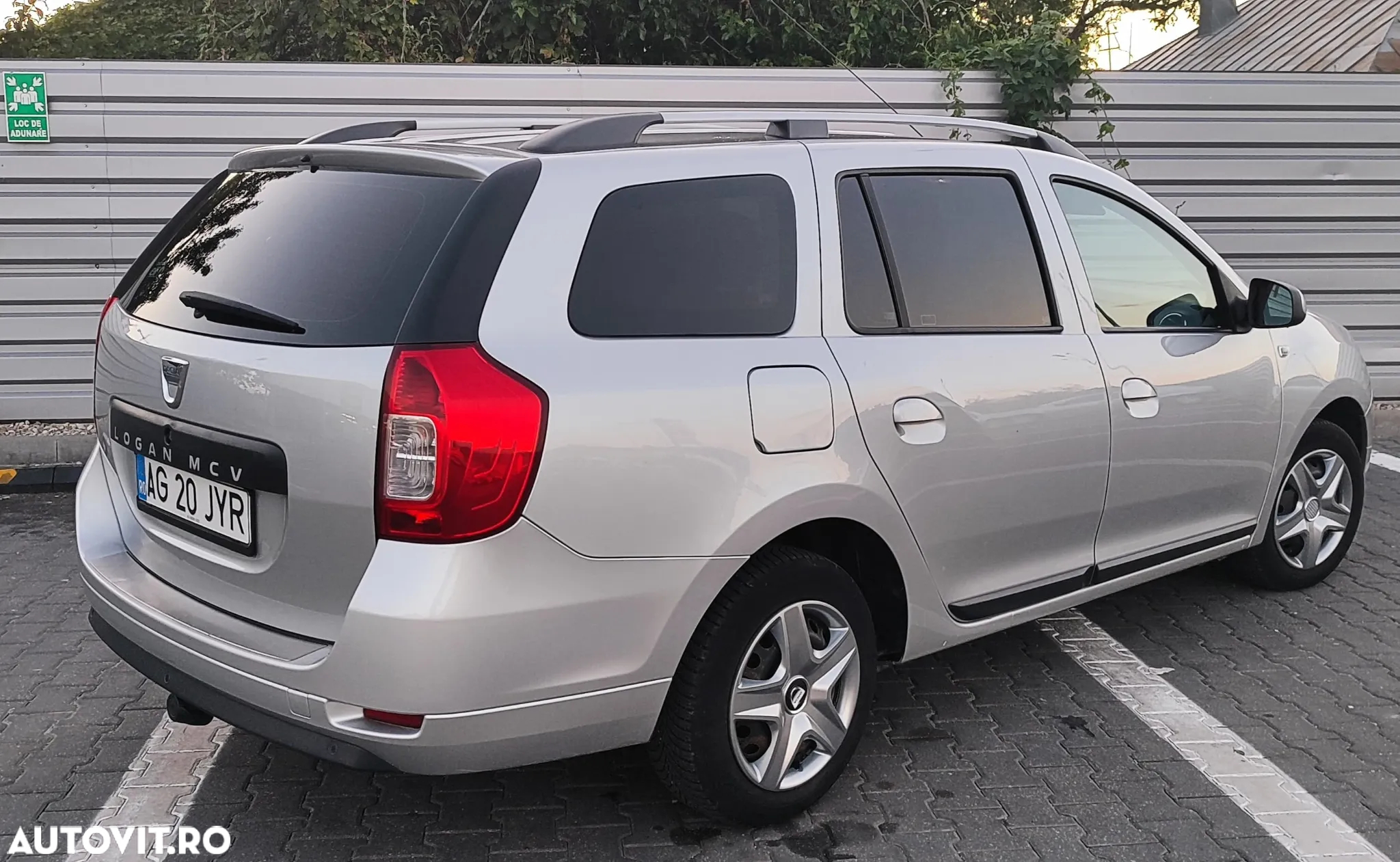 Dacia Logan 0.9 TCe Prestige - 5