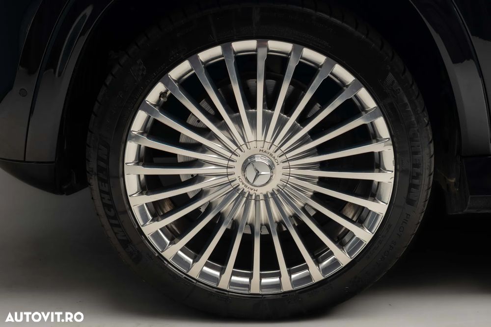 Mercedes-Benz GLS Maybach - 15