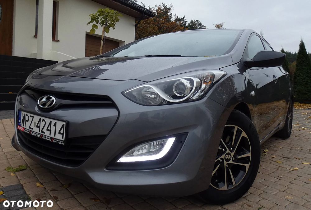 Hyundai i30 1.4 Comfort - 36