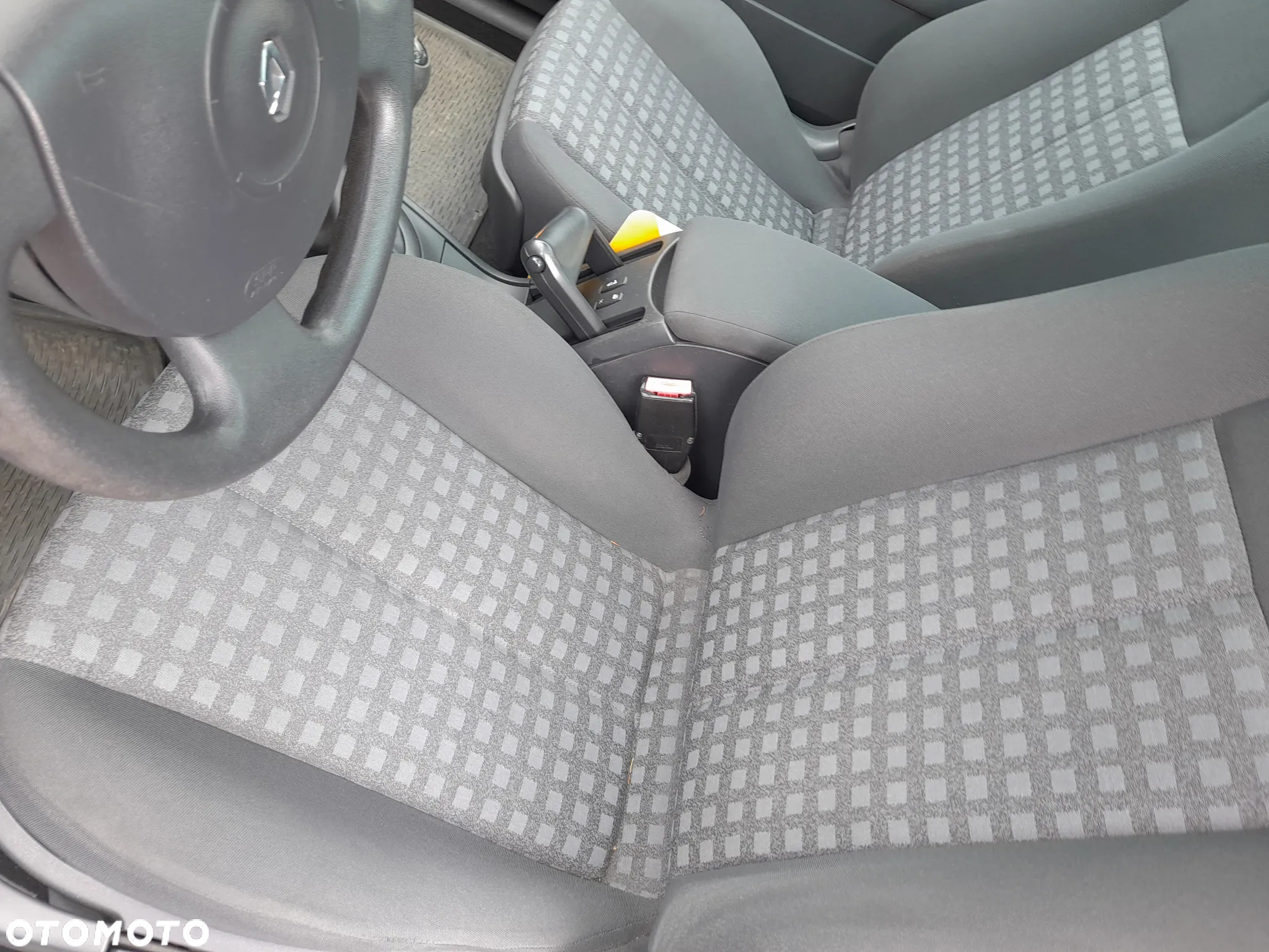 Renault Megane 1.6 16V 100 Authentique - 25