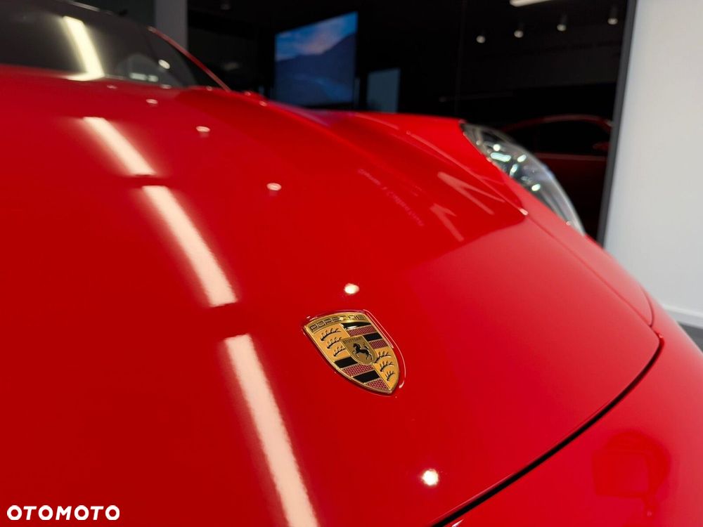 Porsche 911 Carrera - 15