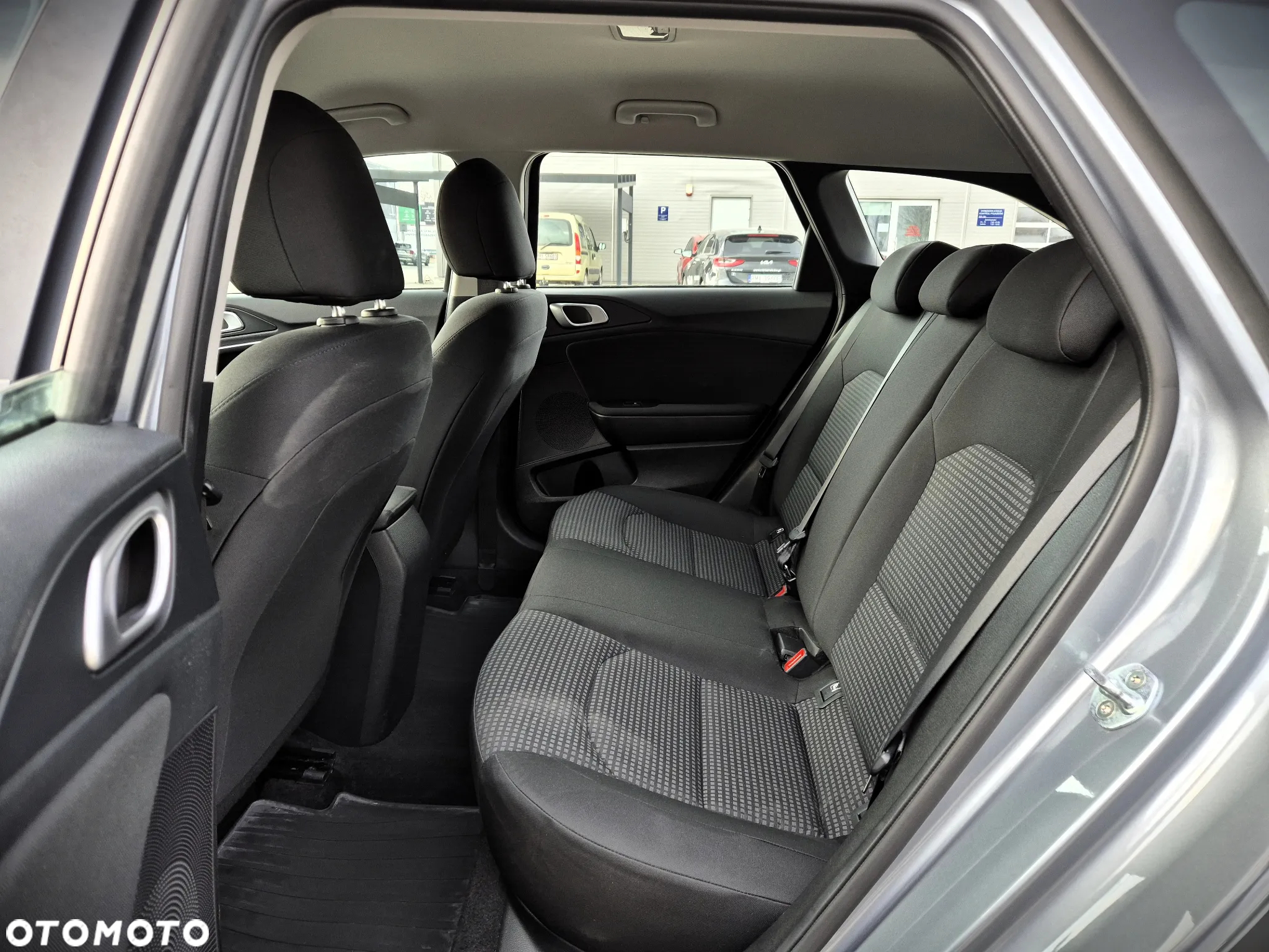 Kia Ceed 1.6 CRDi mHEV S - 16