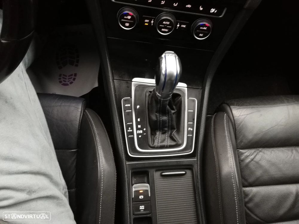 VW Golf 1.4 GTE Plug-In-Hybrid DSG - 14