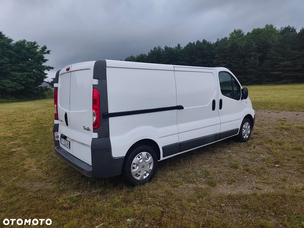Renault Trafic - 15