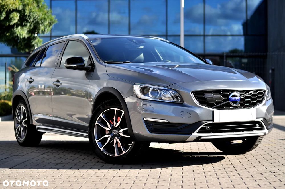 Volvo V60 Cross Country D3 Drive-E Summum - 7