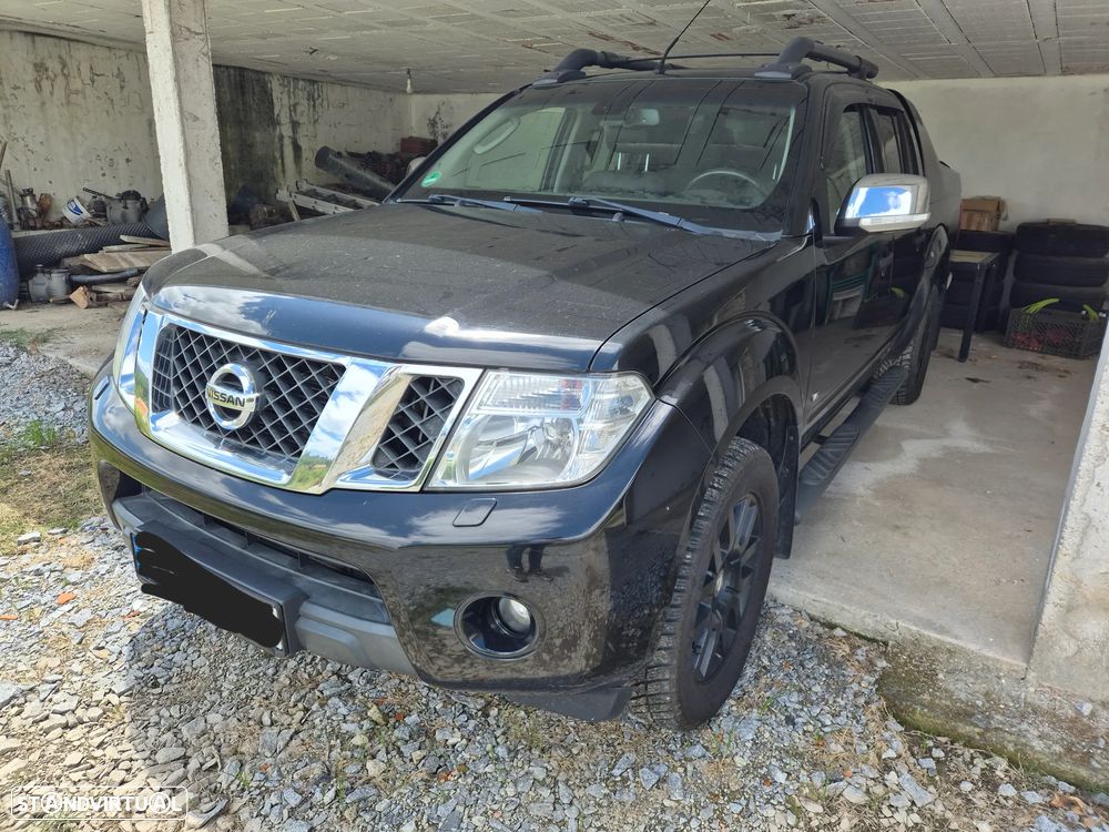 Nissan Navara 3.0 dCi V6 CD LE AT 4WD - 1