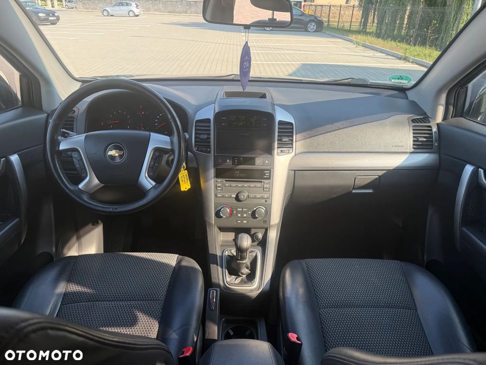 Chevrolet Captiva 2.4 2WD 7 Sitzer LS - 12