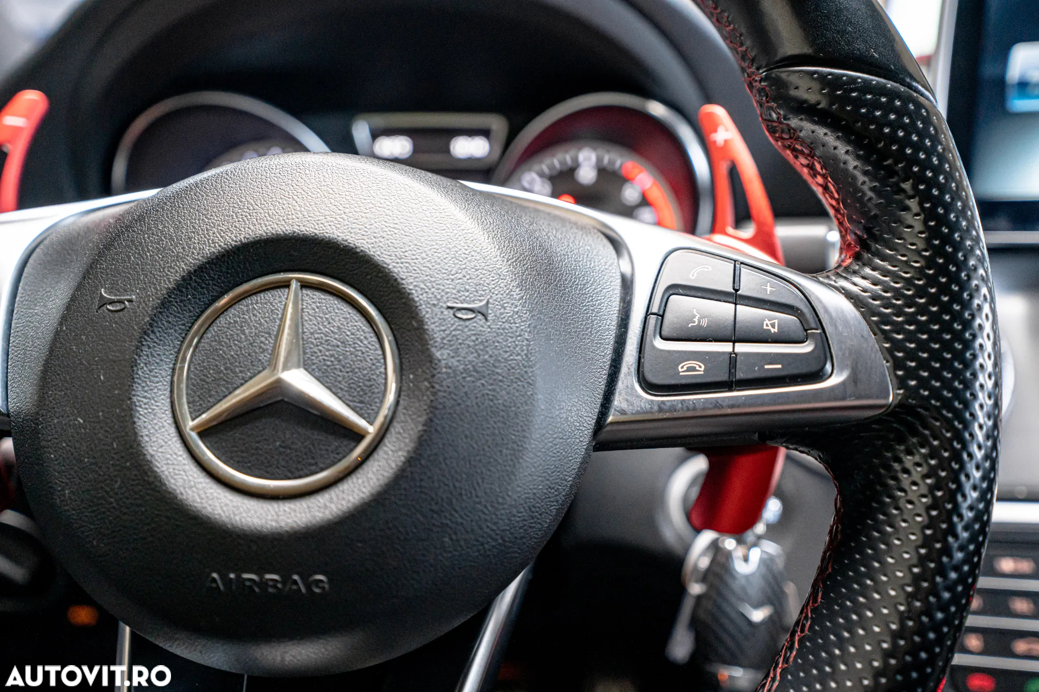 Mercedes-Benz CLA 220 d 7G-DCT AMG Line - 11