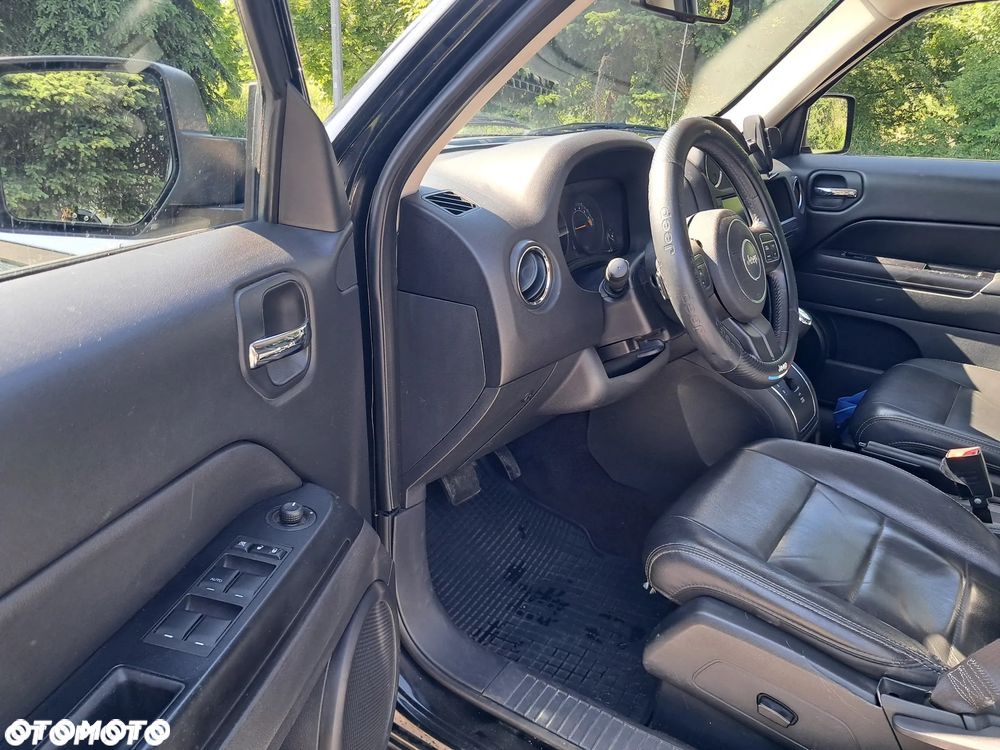 Jeep Patriot - 10