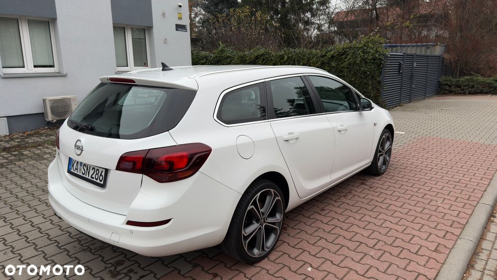 Opel Astra 2.0 CDTI DPF 150 Jahre - 5