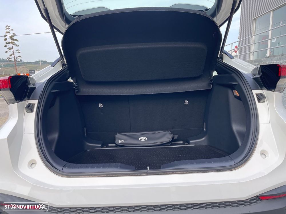Toyota C-HR - 10