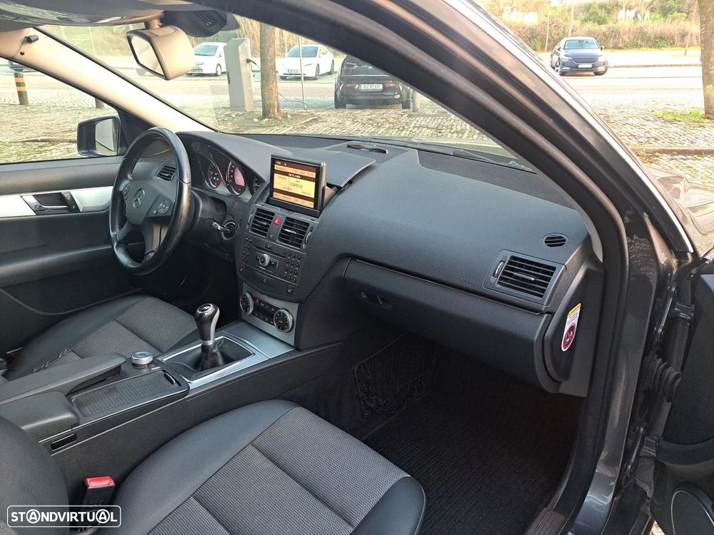 Mercedes-Benz C 220 Station CDI DPF Avantgarde - 21