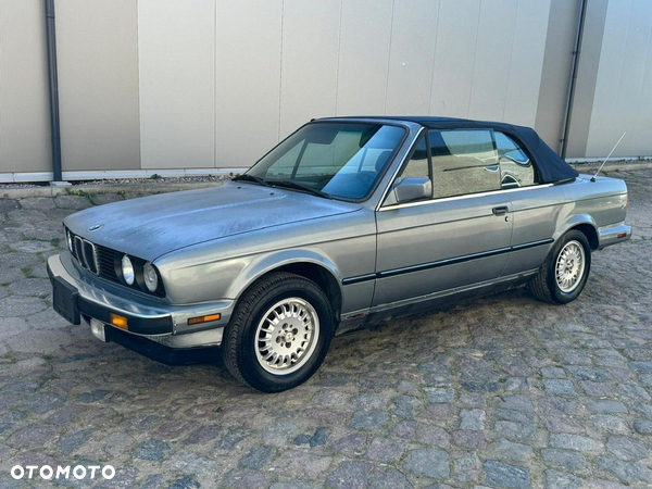 BMW Seria 3 325i