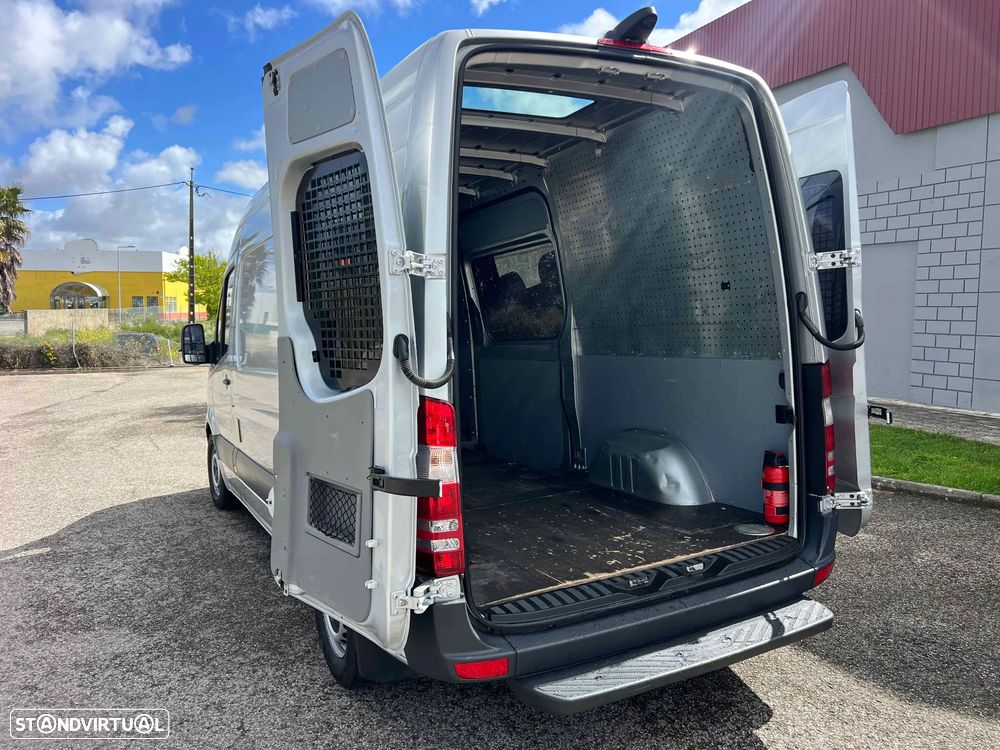 Mercedes-Benz Sprinter 316CDI L2H2 - 19