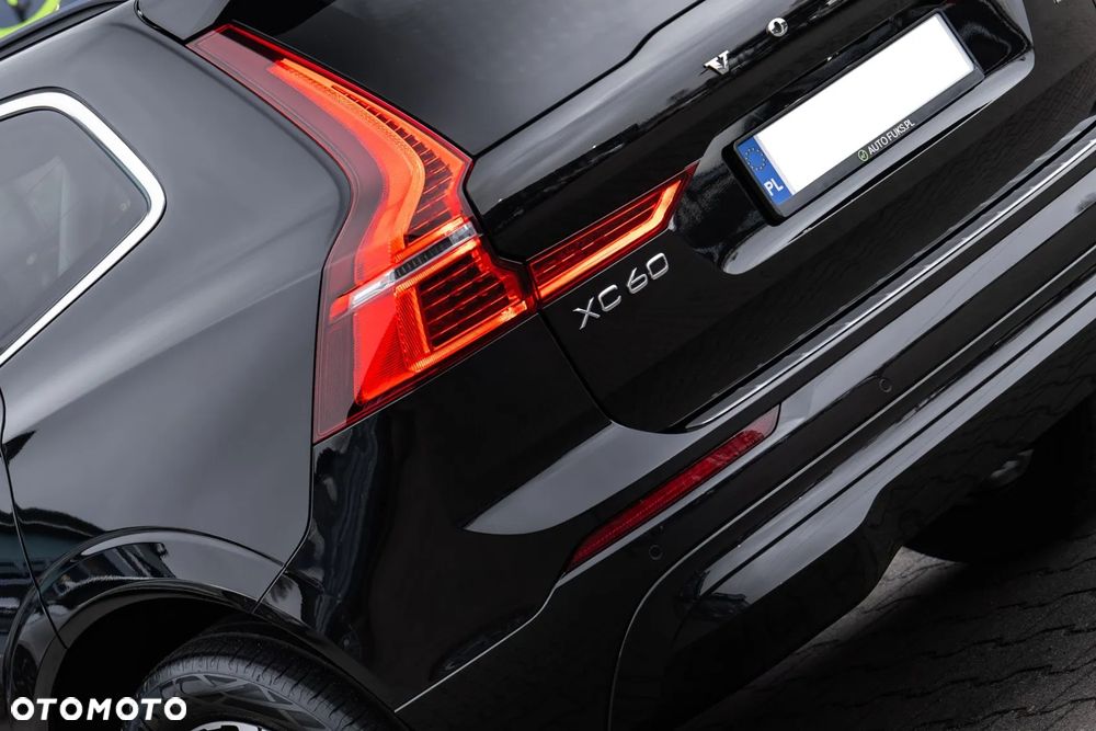 Volvo XC 60 B4 B Momentum Pro - 7